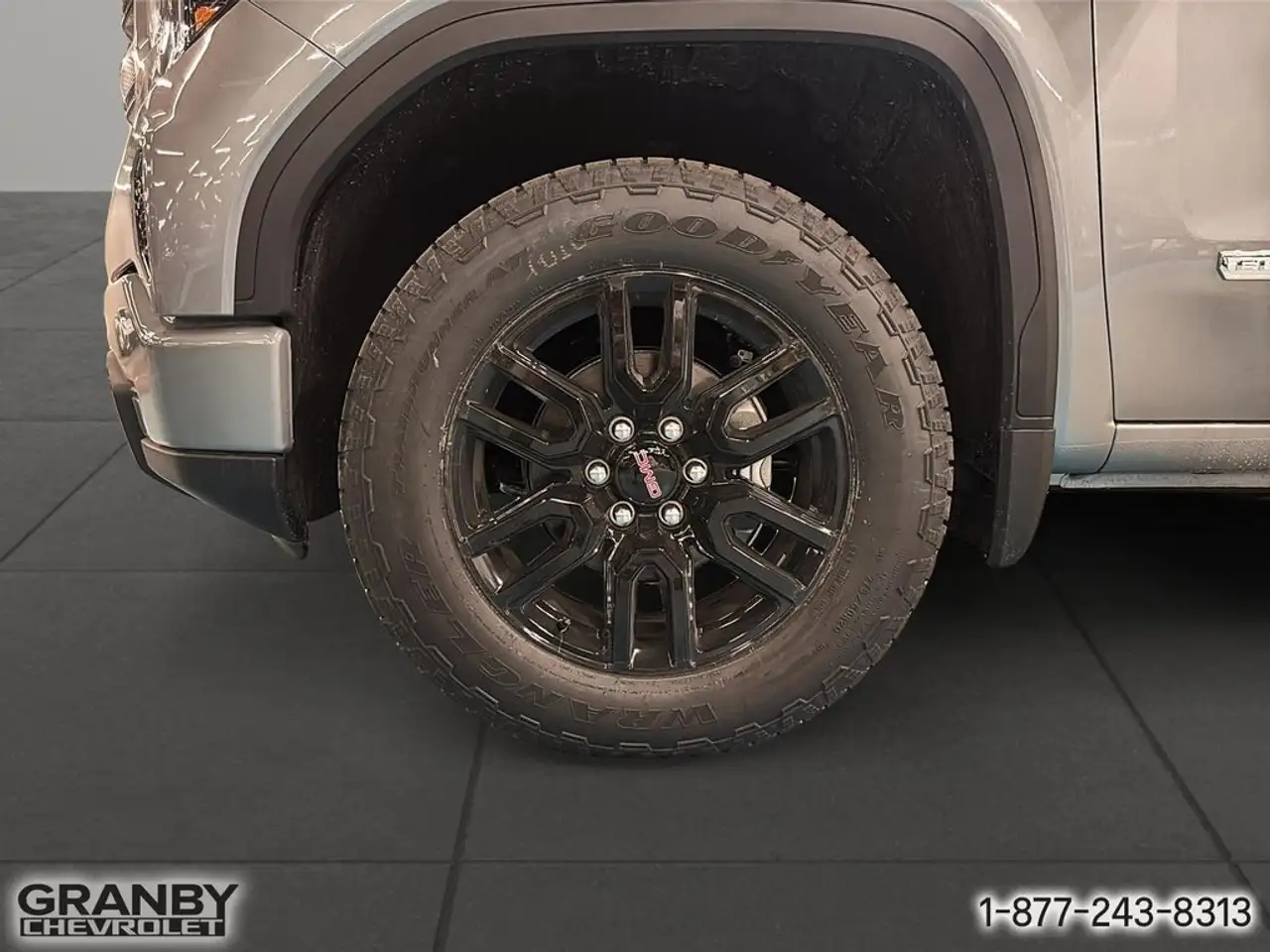 GMC Sierra 1500 снимка GMC Sierra 1500