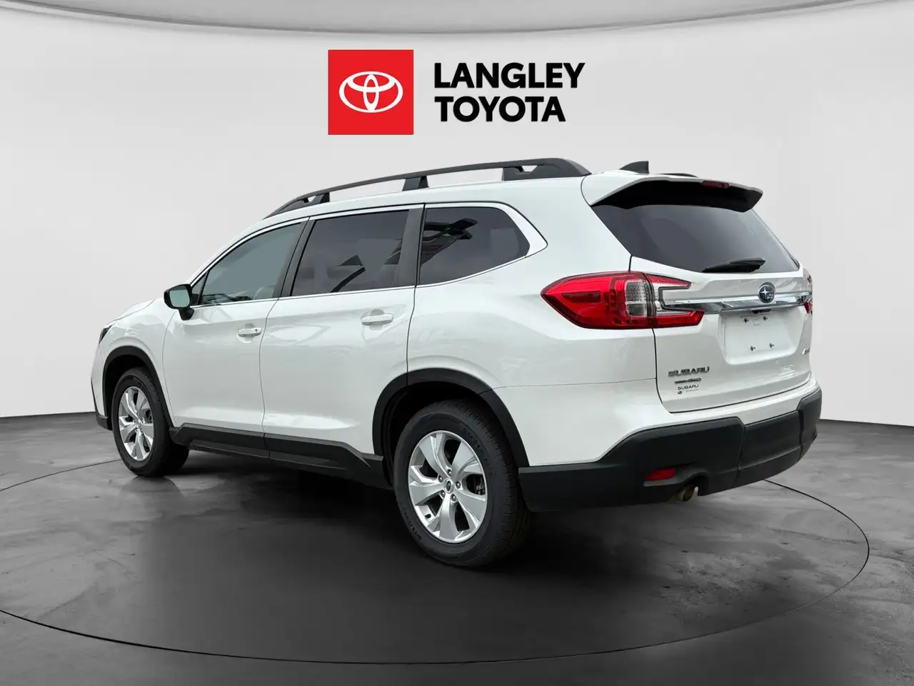 Subaru Ascent снимка Subaru Ascent