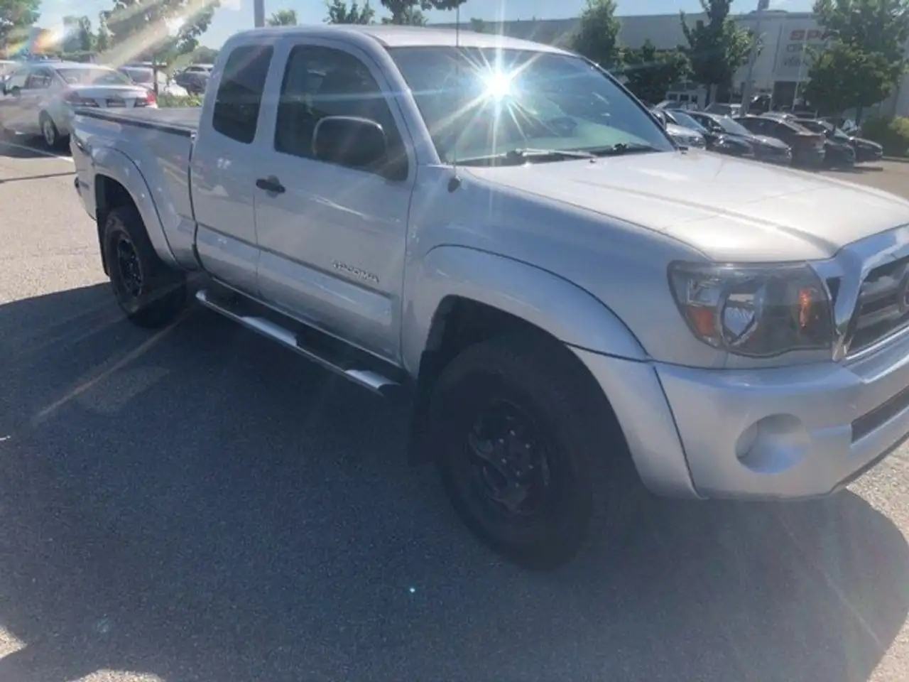 Toyota Tacoma photo Toyota Tacoma