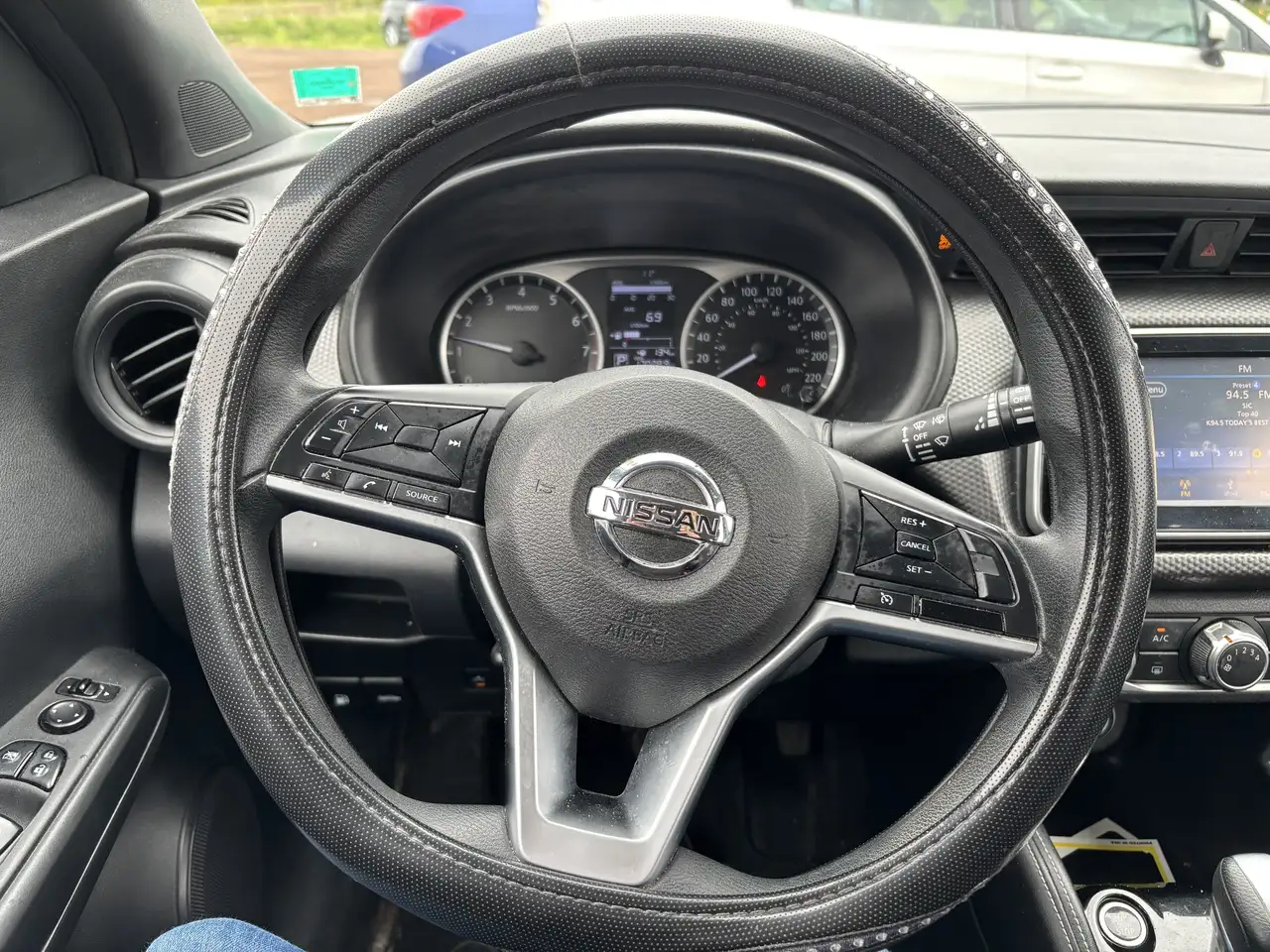 Nissan Kicks photo Nissan Kicks
