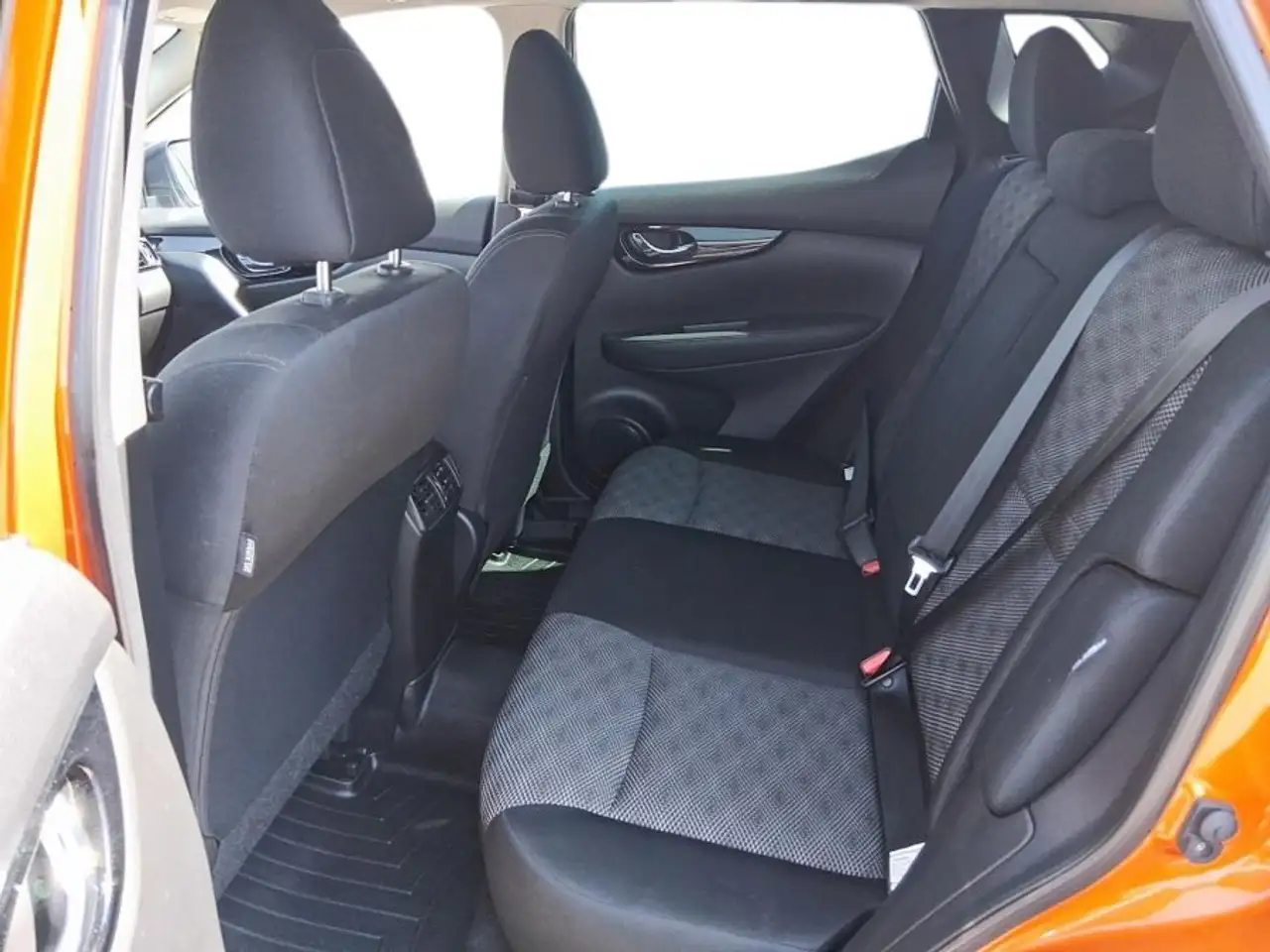 Nissan Qashqai снимка Nissan Qashqai