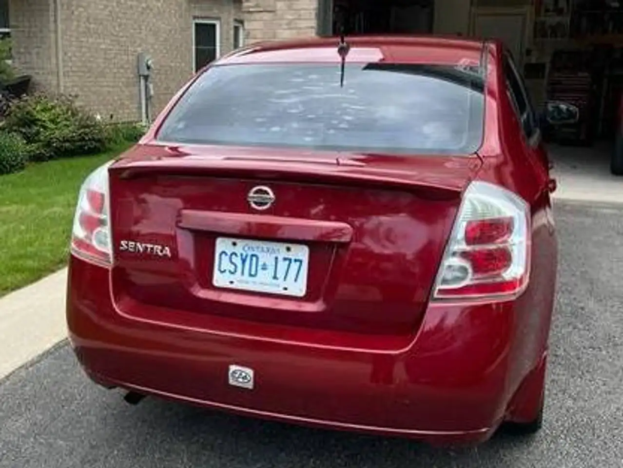 Nissan Sentra photo Nissan Sentra