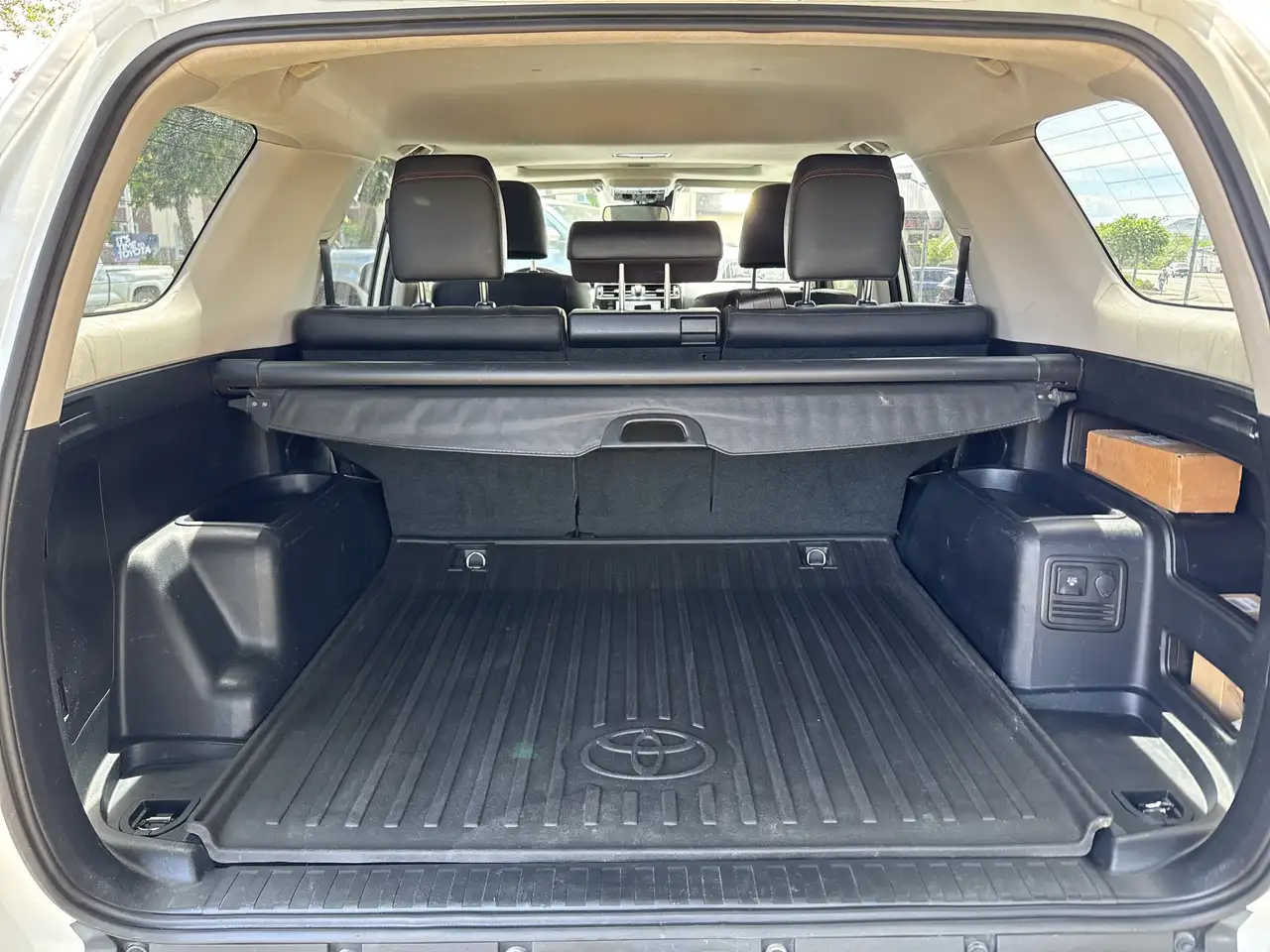 Toyota 4-Runner photo Toyota 4-Runner