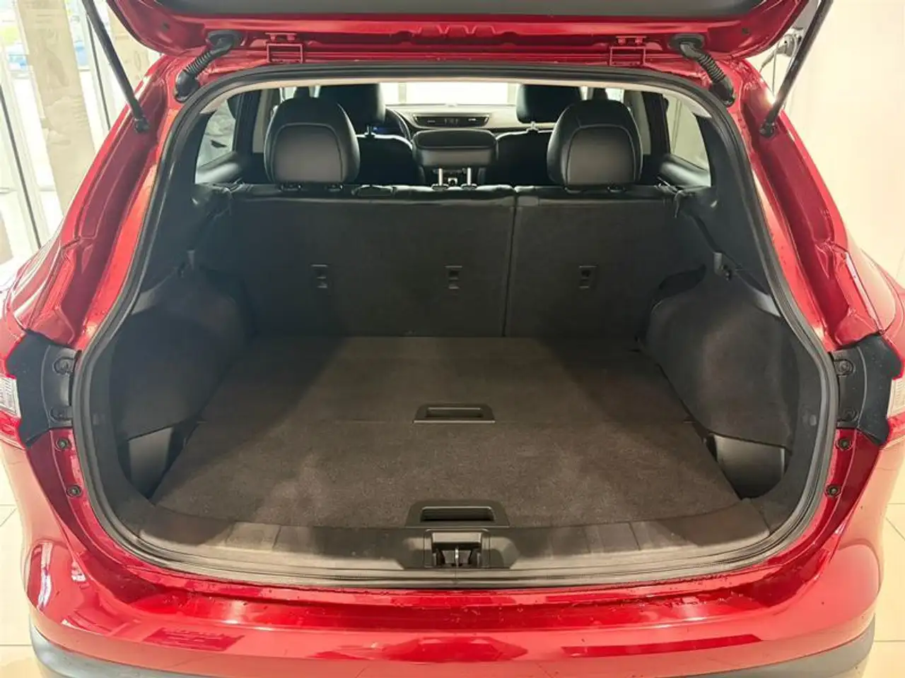 Nissan Qashqai снимка Nissan Qashqai