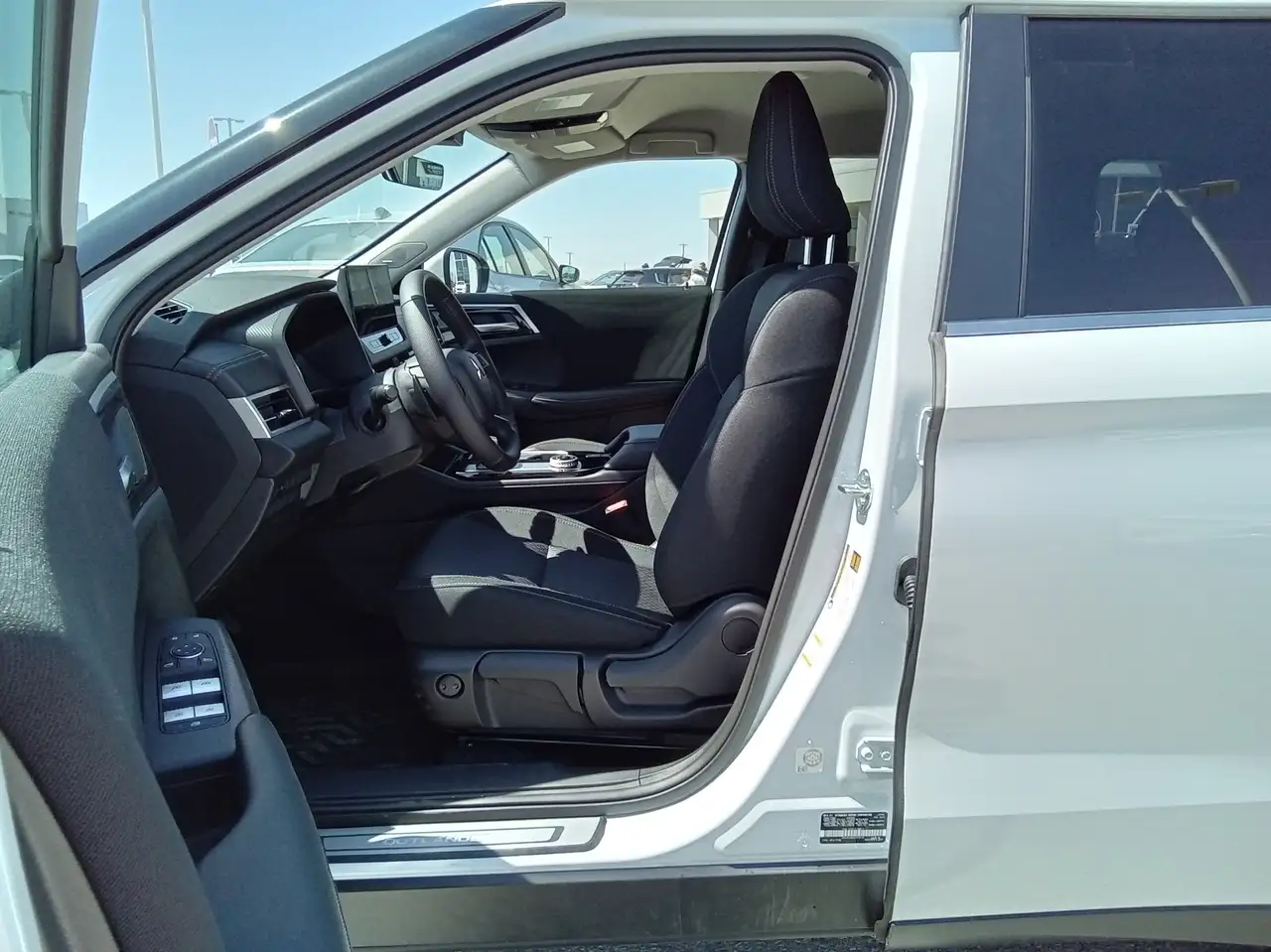 Mitsubishi Outlander снимка Mitsubishi Outlander