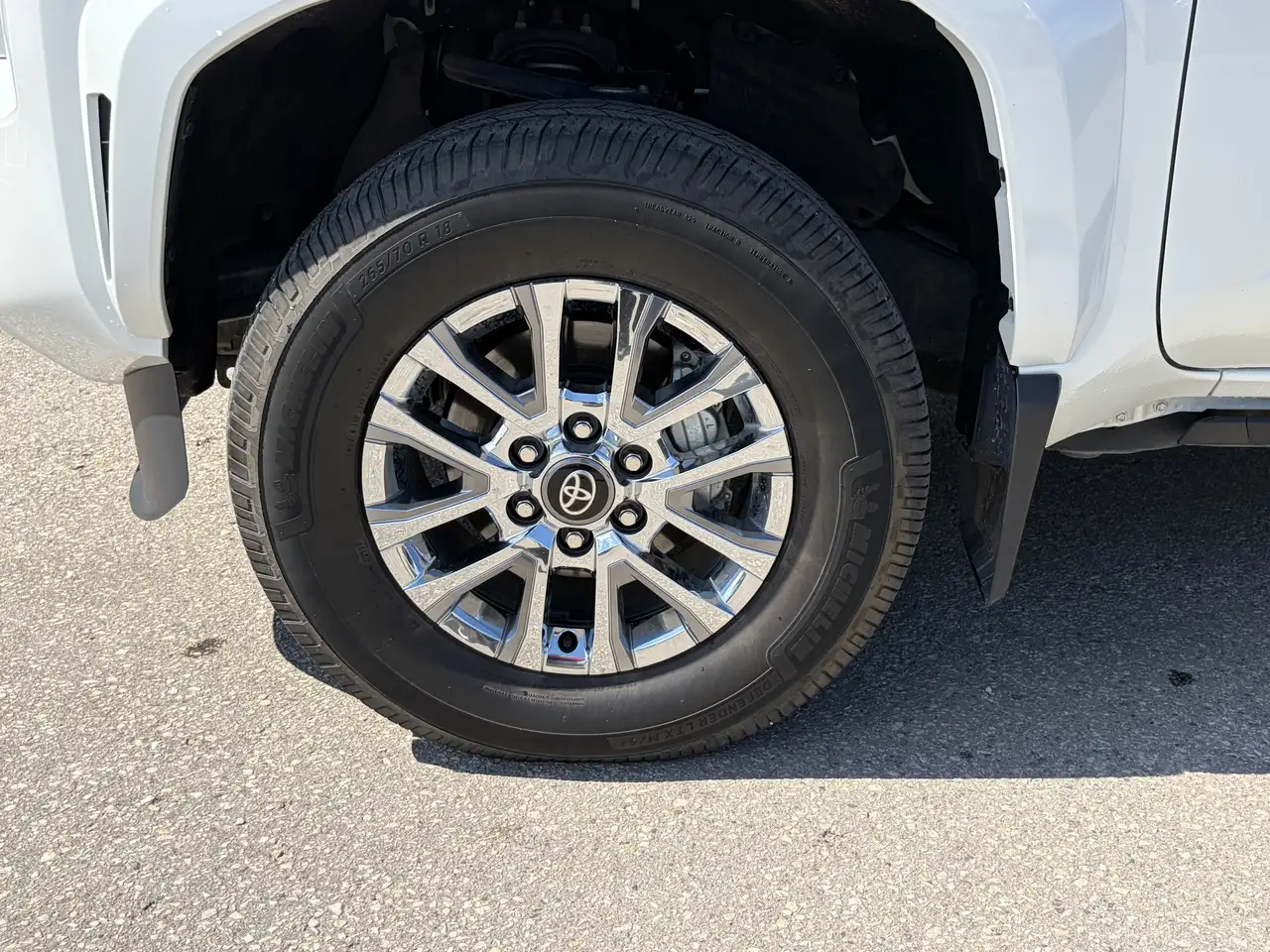 Toyota Tacoma снимка Toyota Tacoma
