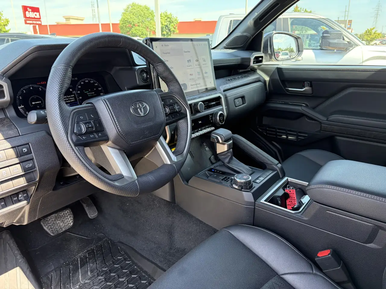 Toyota Tacoma снимка Toyota Tacoma