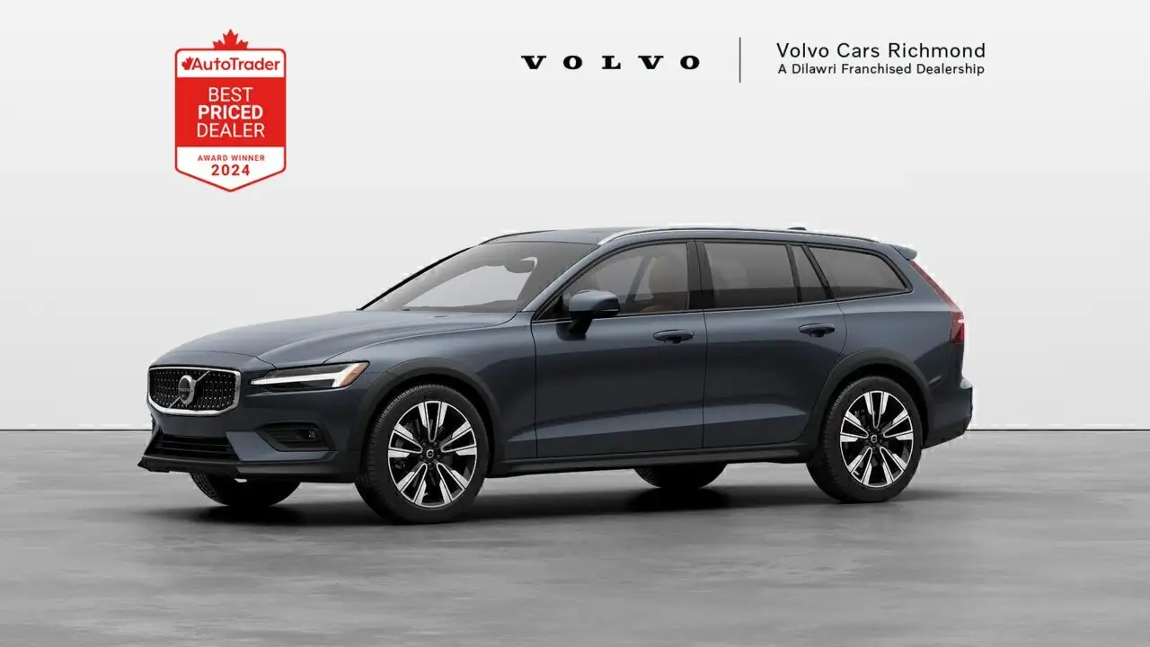 Volvo V60 Cross Country снимка Volvo V60 Cross Country