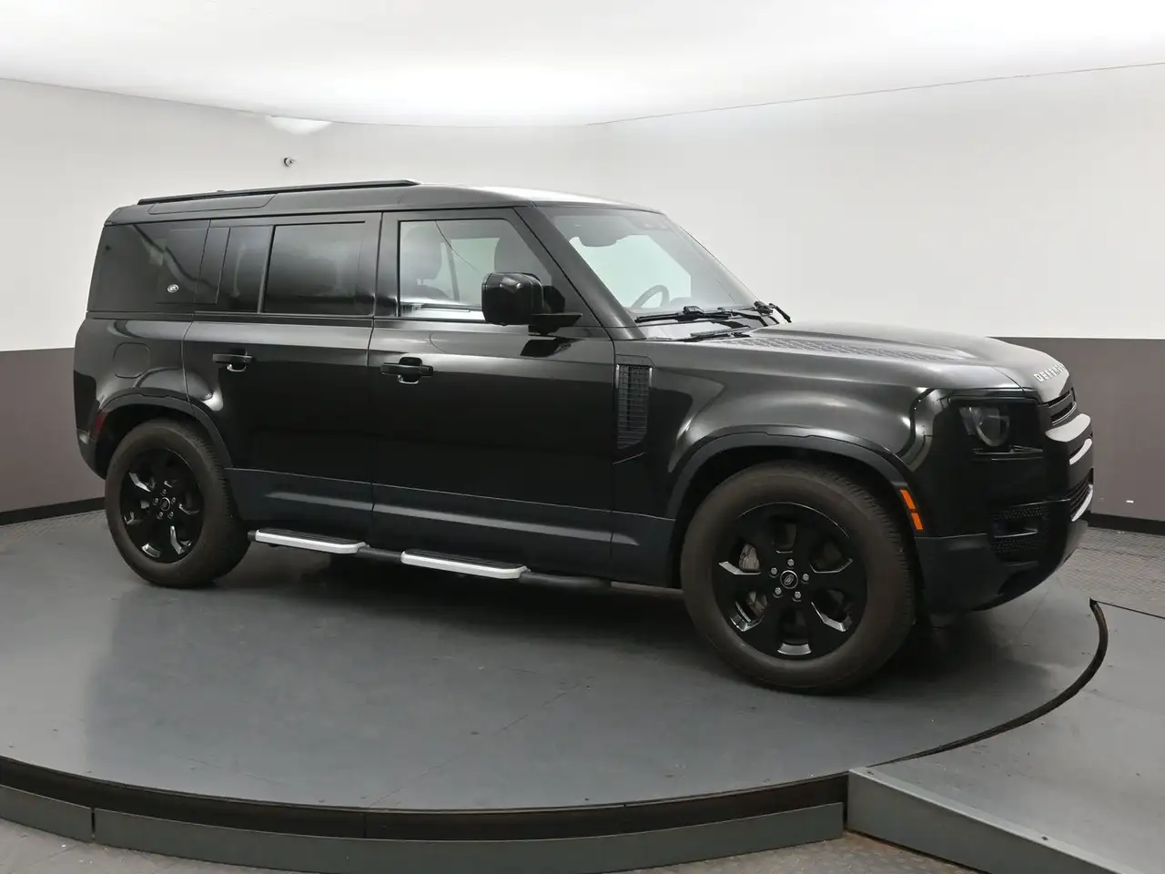 2023 Land Rover Defender
