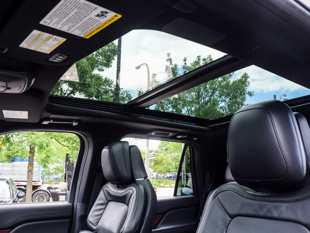 Lincoln Navigator снимка Lincoln Navigator