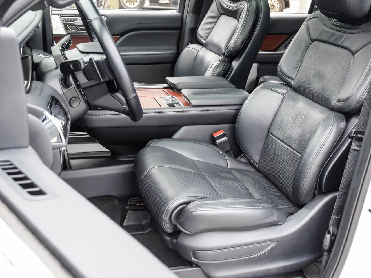 Lincoln Navigator снимка Lincoln Navigator