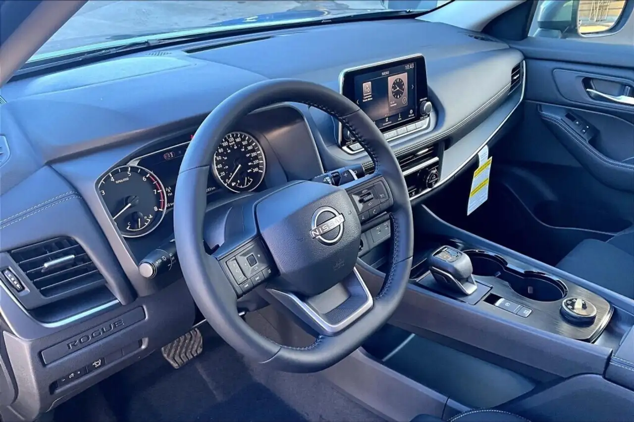 Nissan Rogue photo Nissan Rogue
