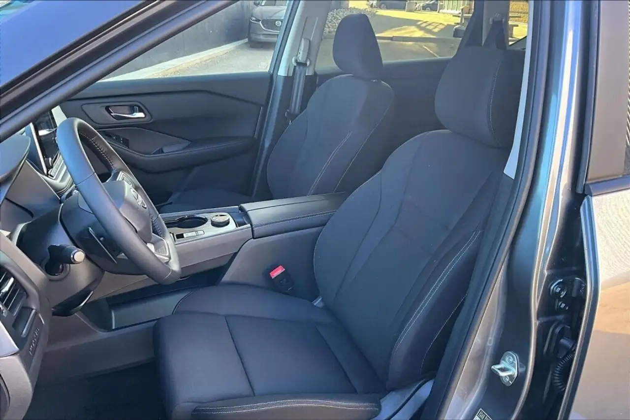 Nissan Rogue photo Nissan Rogue