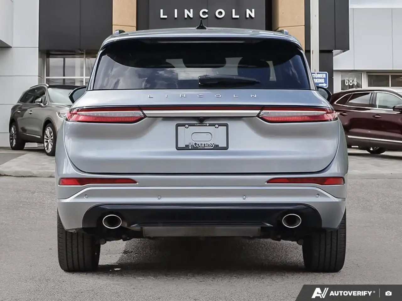 Lincoln Corsair снимка Lincoln Corsair