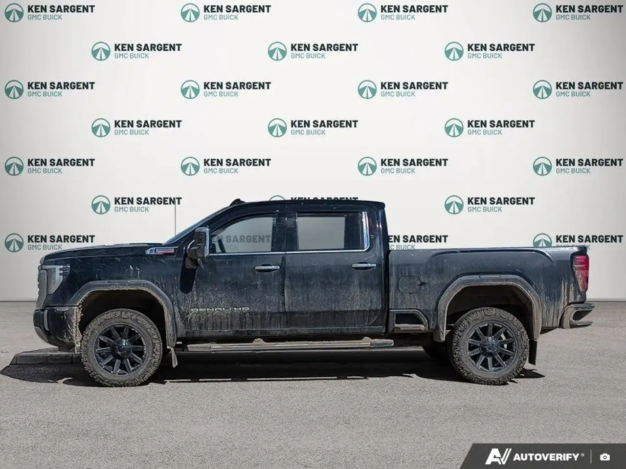 GMC Sierra 3500HD снимка GMC Sierra 3500HD