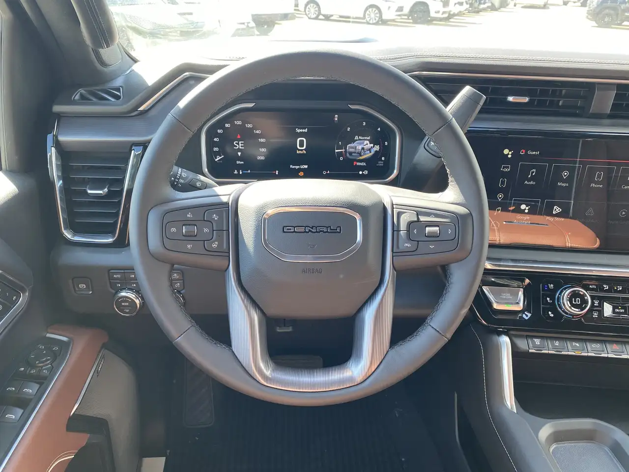 GMC Sierra 3500HD снимка GMC Sierra 3500HD