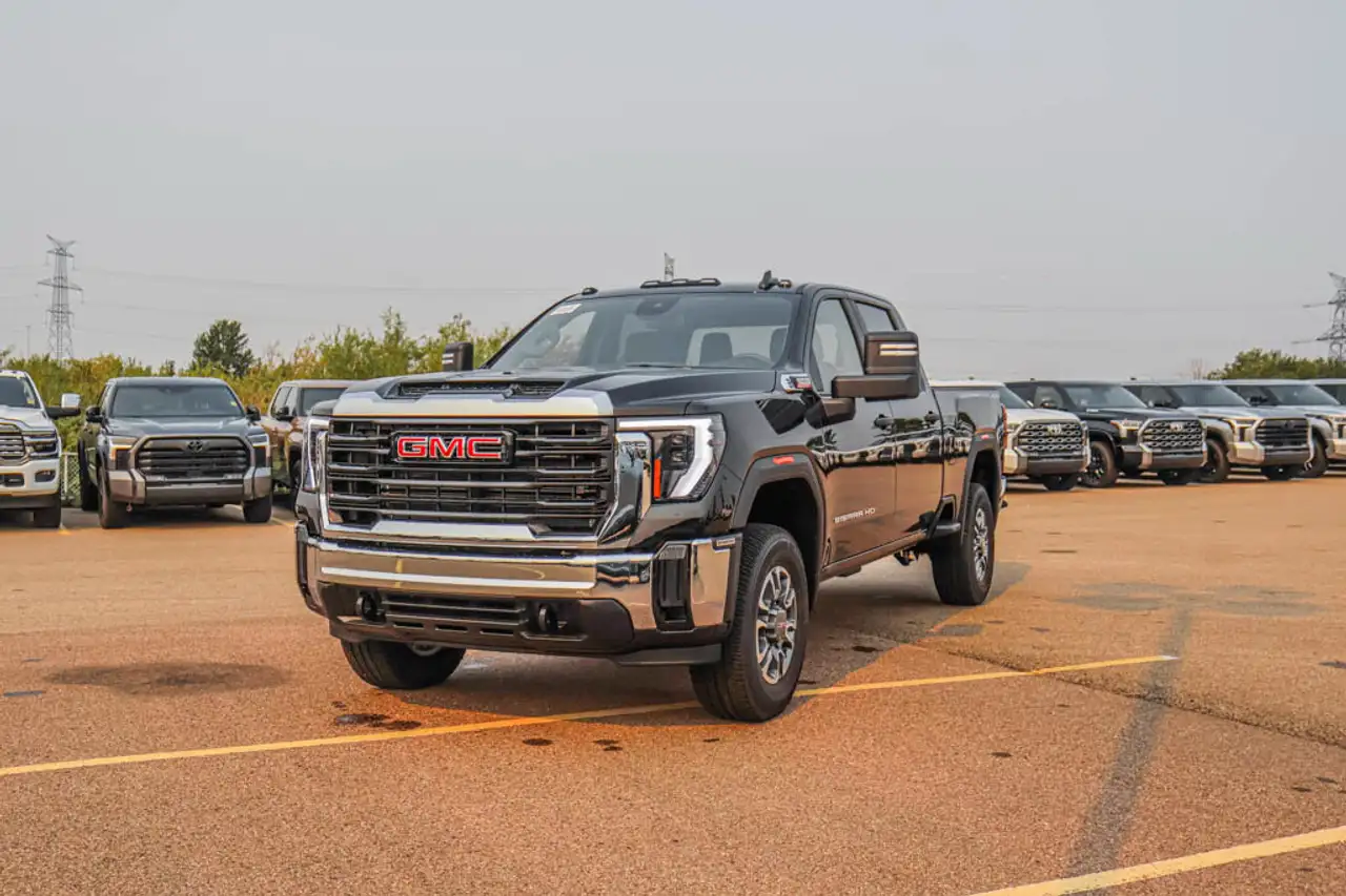 GMC Sierra 3500HD fotografie GMC Sierra 3500HD