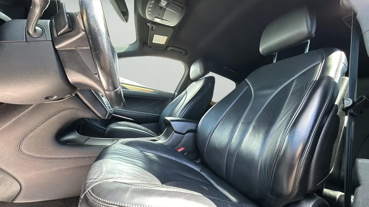Lincoln MKC снимка Lincoln MKC