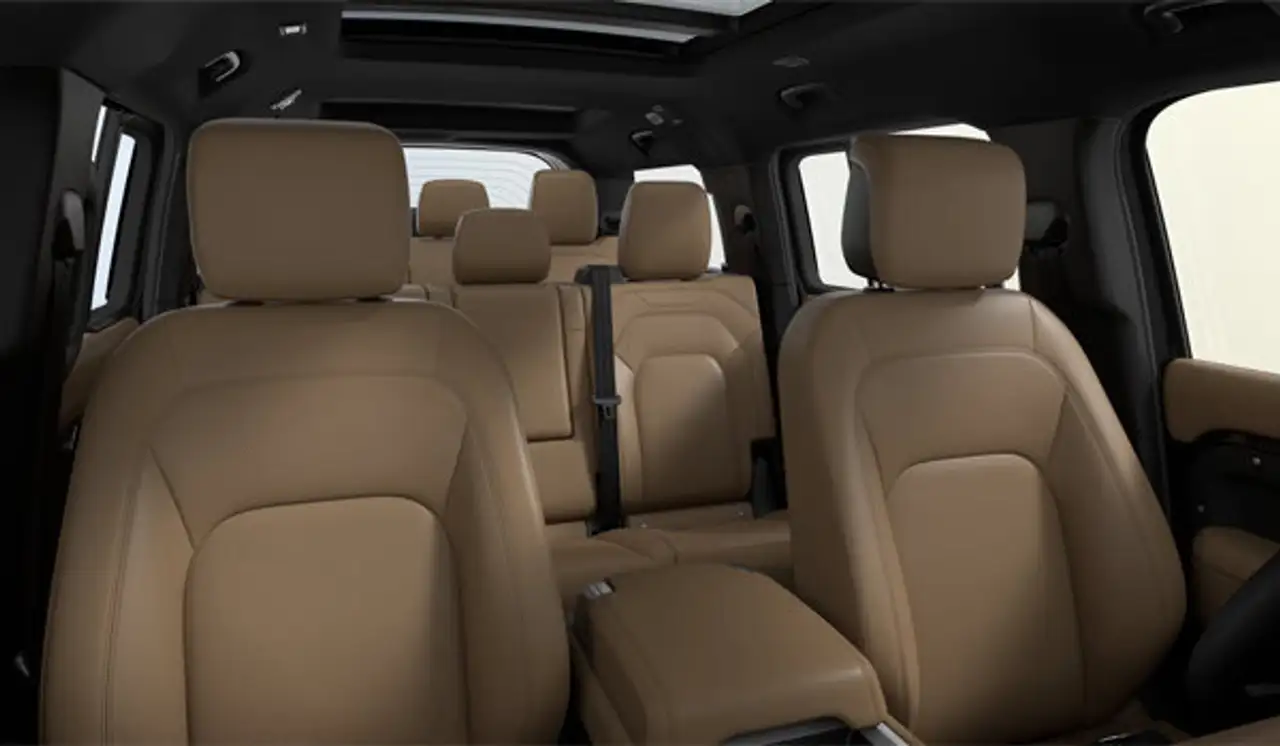 Land Rover Defender photo Land Rover Defender
