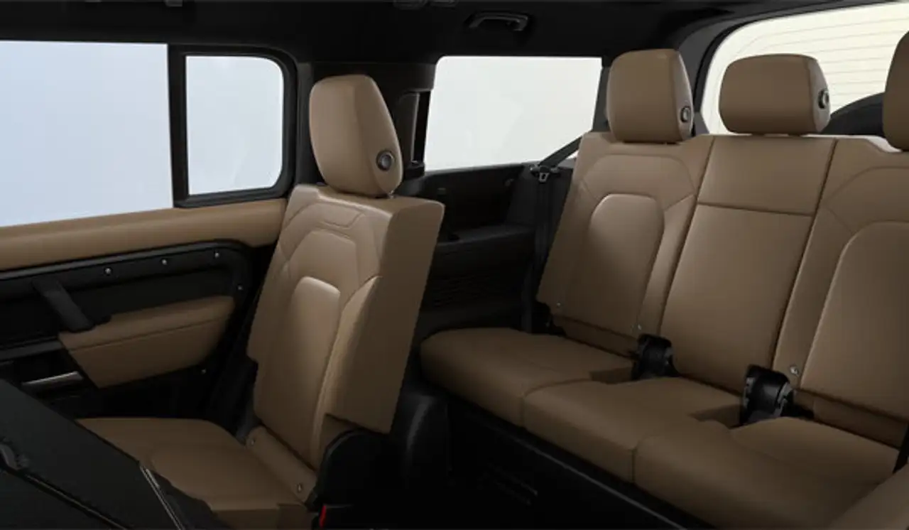 Land Rover Defender photo Land Rover Defender