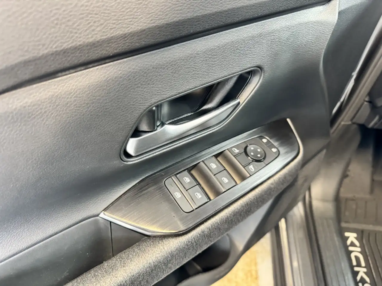 Nissan Kicks fotografie Nissan Kicks