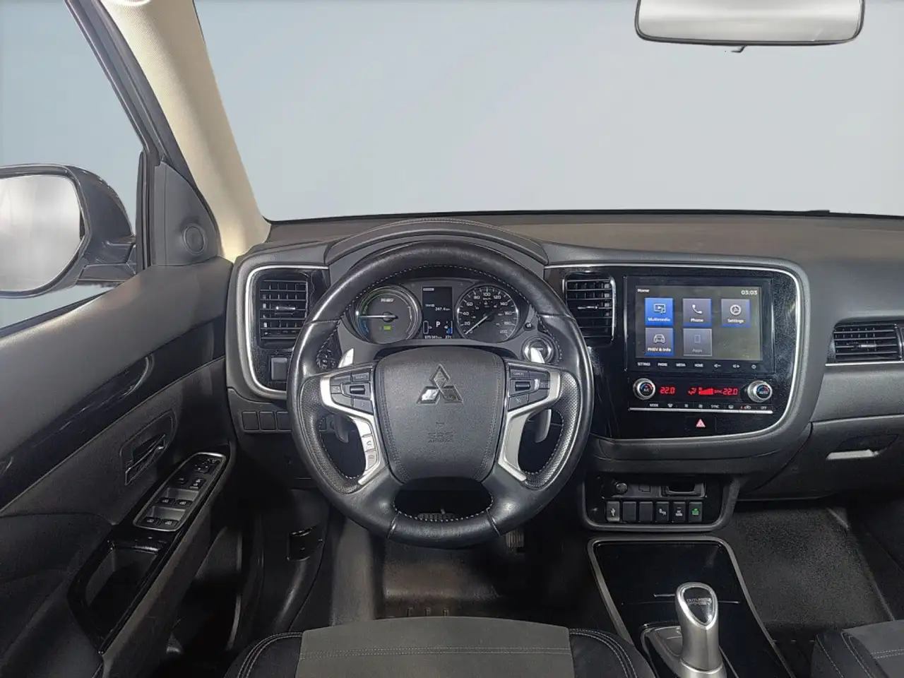 Mitsubishi Outlander снимка Mitsubishi Outlander