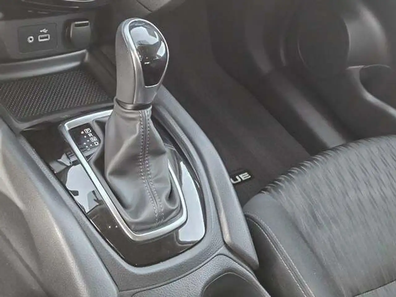 Nissan Rogue photo Nissan Rogue
