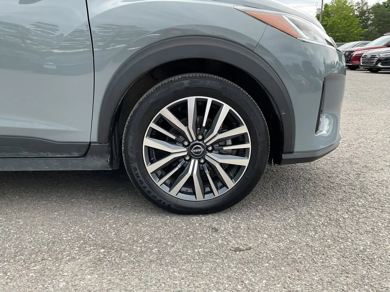 2025 Nissan Kicks