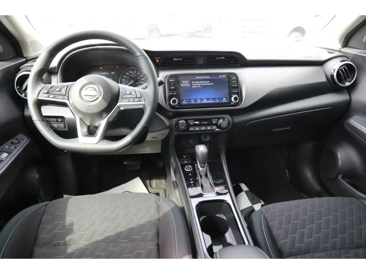 Nissan Kicks photo Nissan Kicks