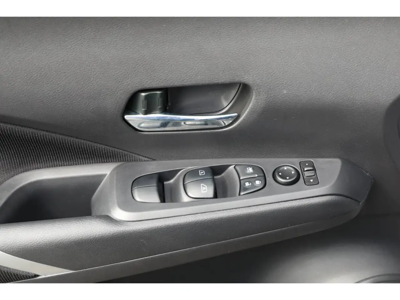 Nissan Kicks photo Nissan Kicks