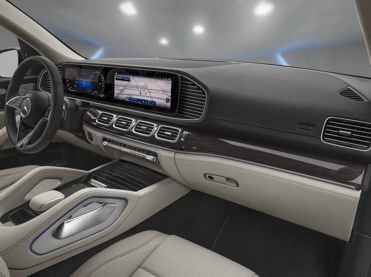 Mercedes-Benz GLE снимка Mercedes-Benz GLE
