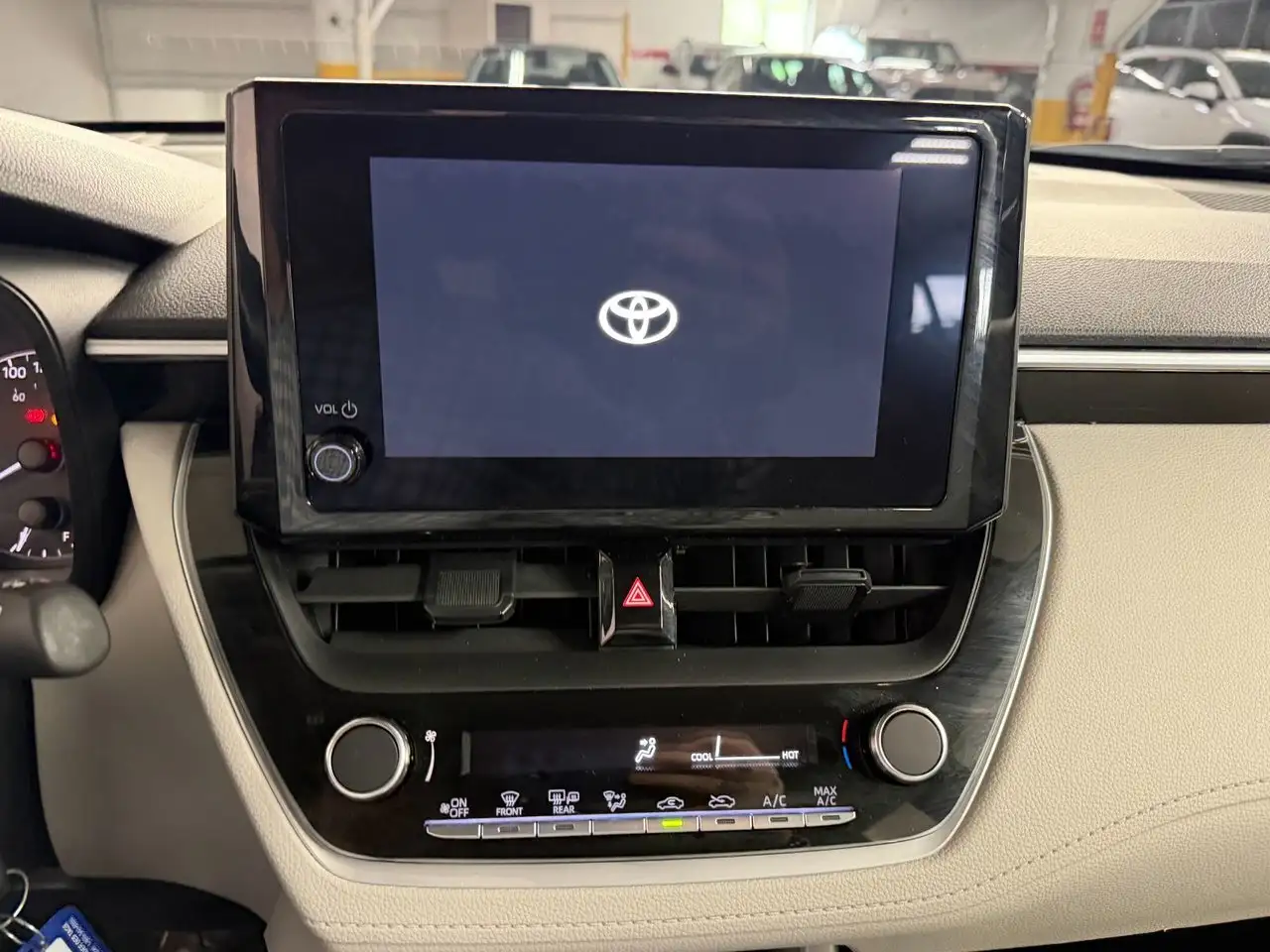 Toyota Corolla Cross photo Toyota Corolla Cross