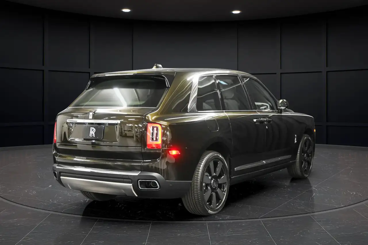Rolls-Royce Cullinan fotografie Rolls-Royce Cullinan