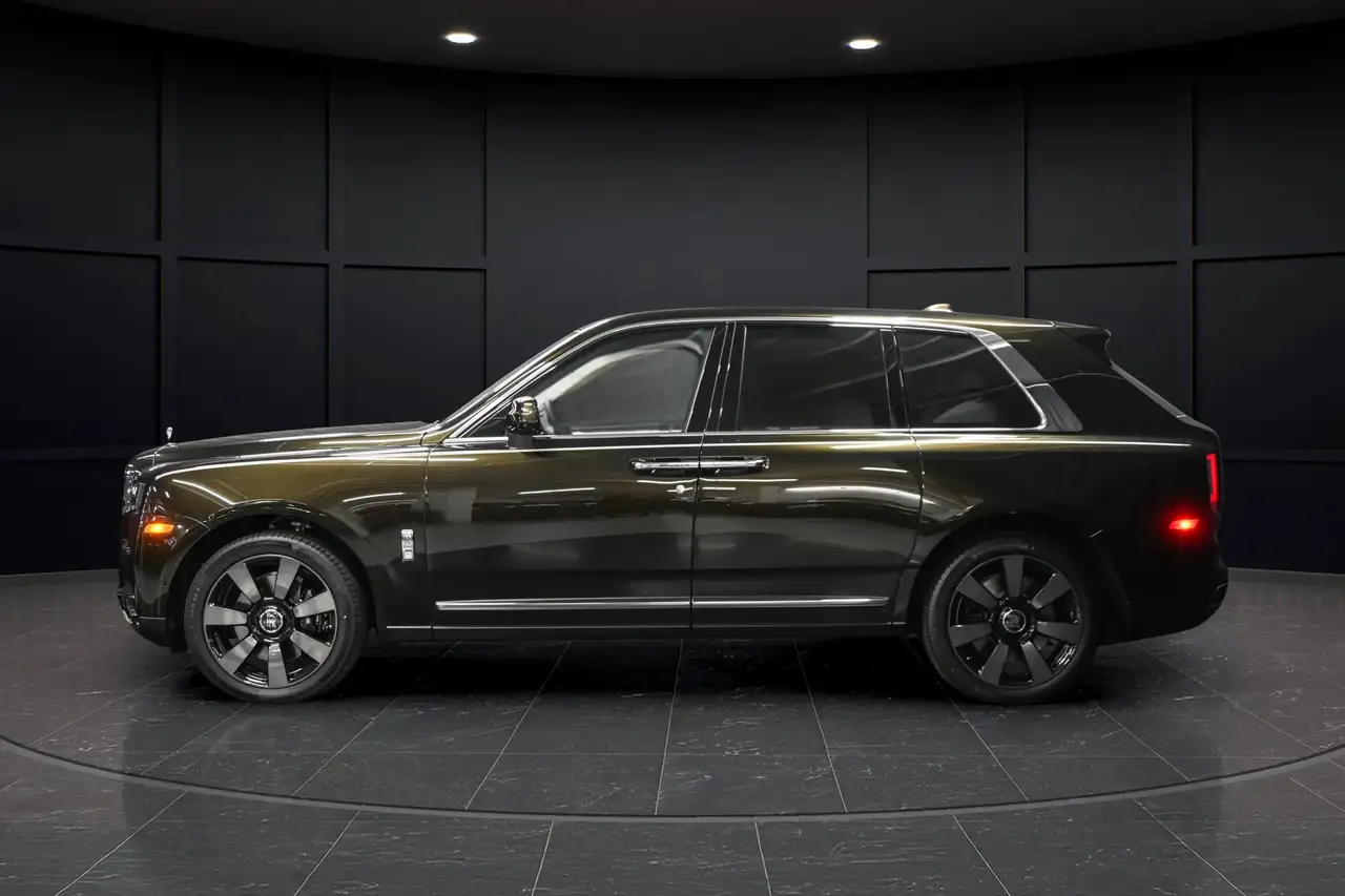 Rolls-Royce Cullinan fotografie Rolls-Royce Cullinan