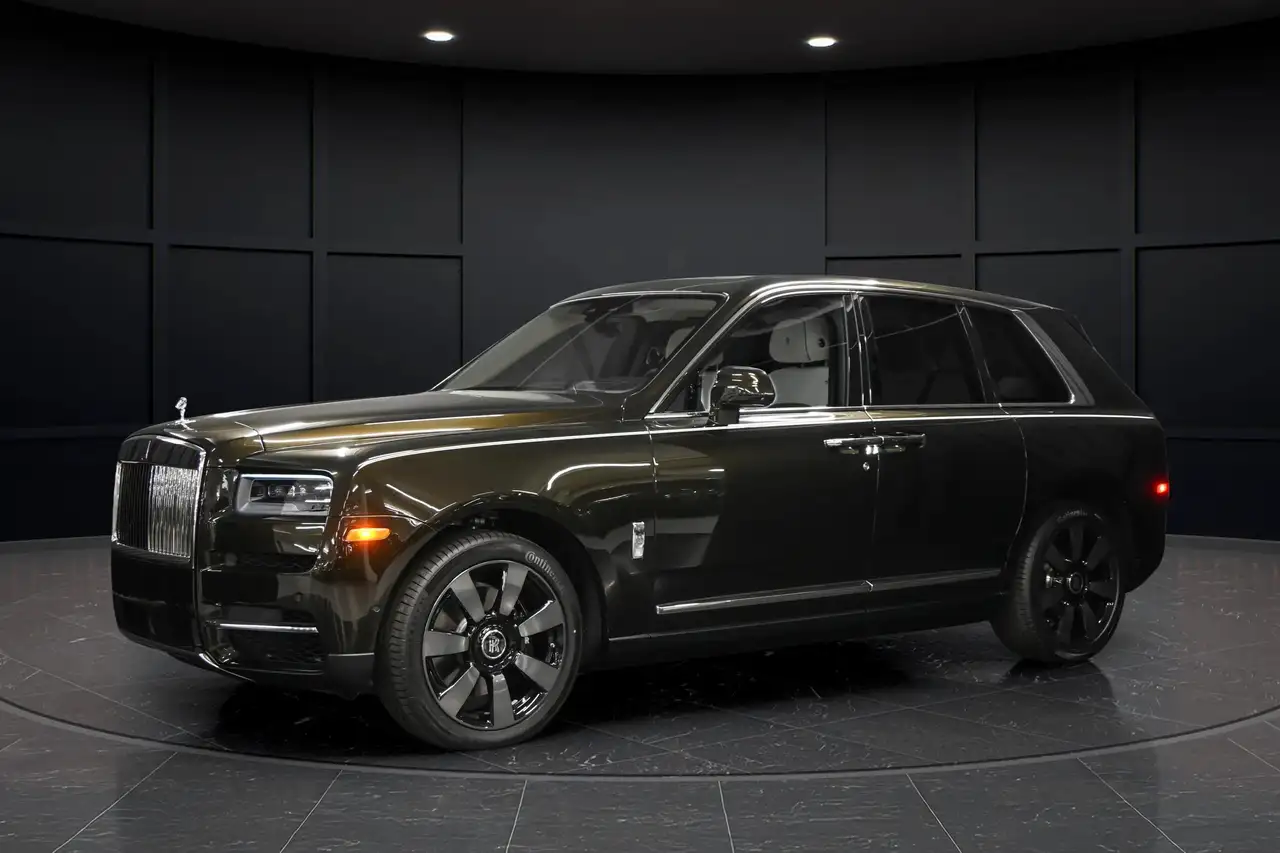 Rolls-Royce Cullinan fotografie Rolls-Royce Cullinan
