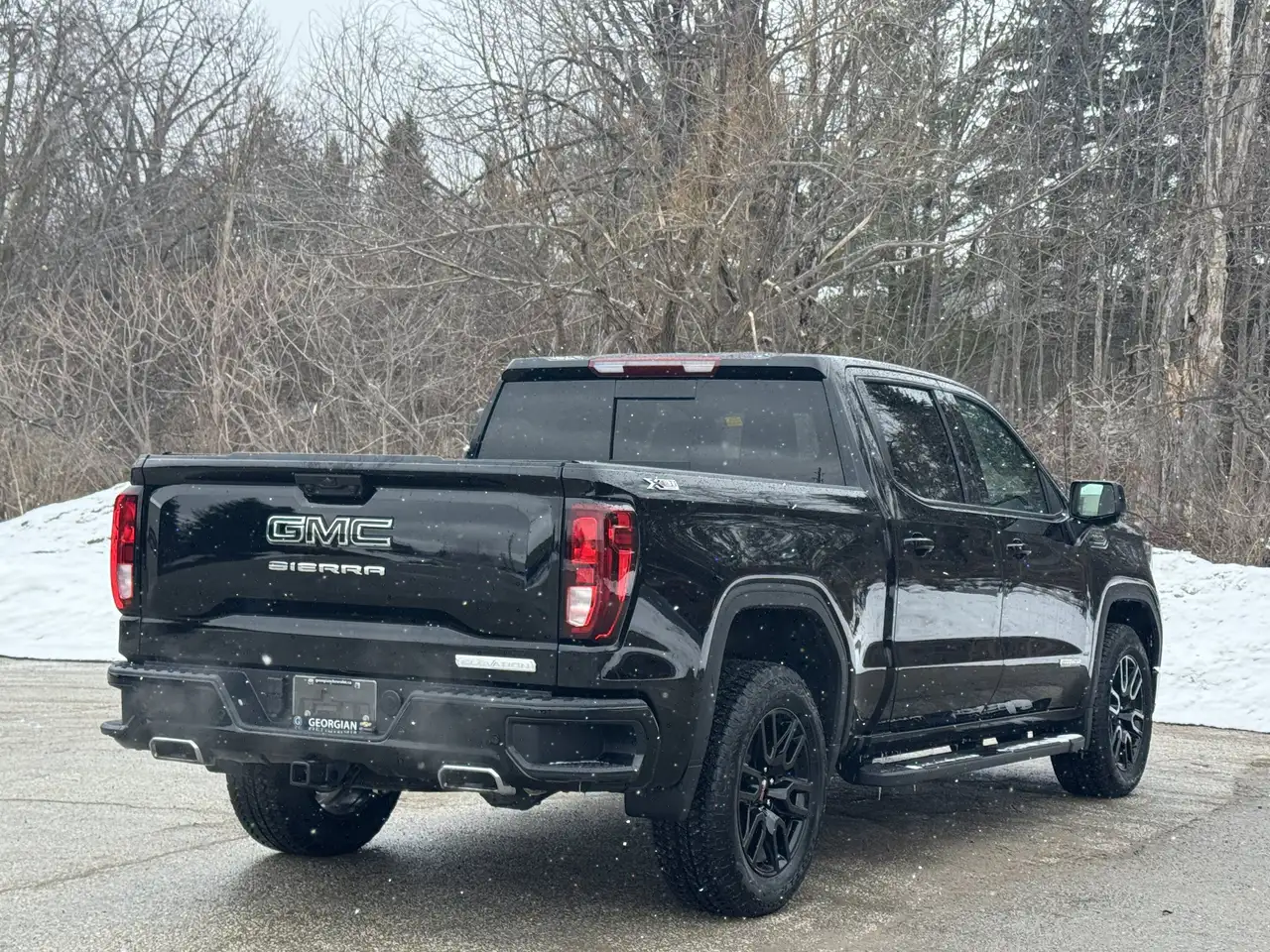 GMC Sierra 1500 photo GMC Sierra 1500