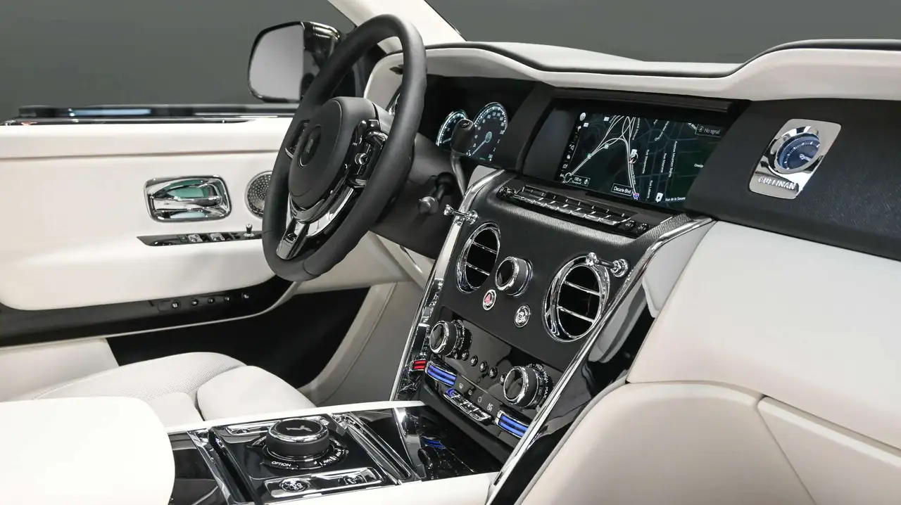 Rolls-Royce Cullinan fotografie Rolls-Royce Cullinan
