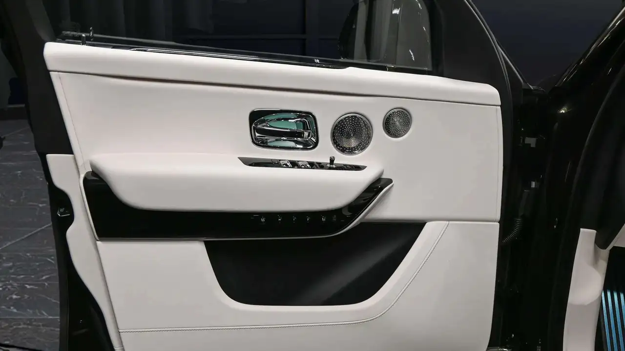 Rolls-Royce Cullinan fotografie Rolls-Royce Cullinan
