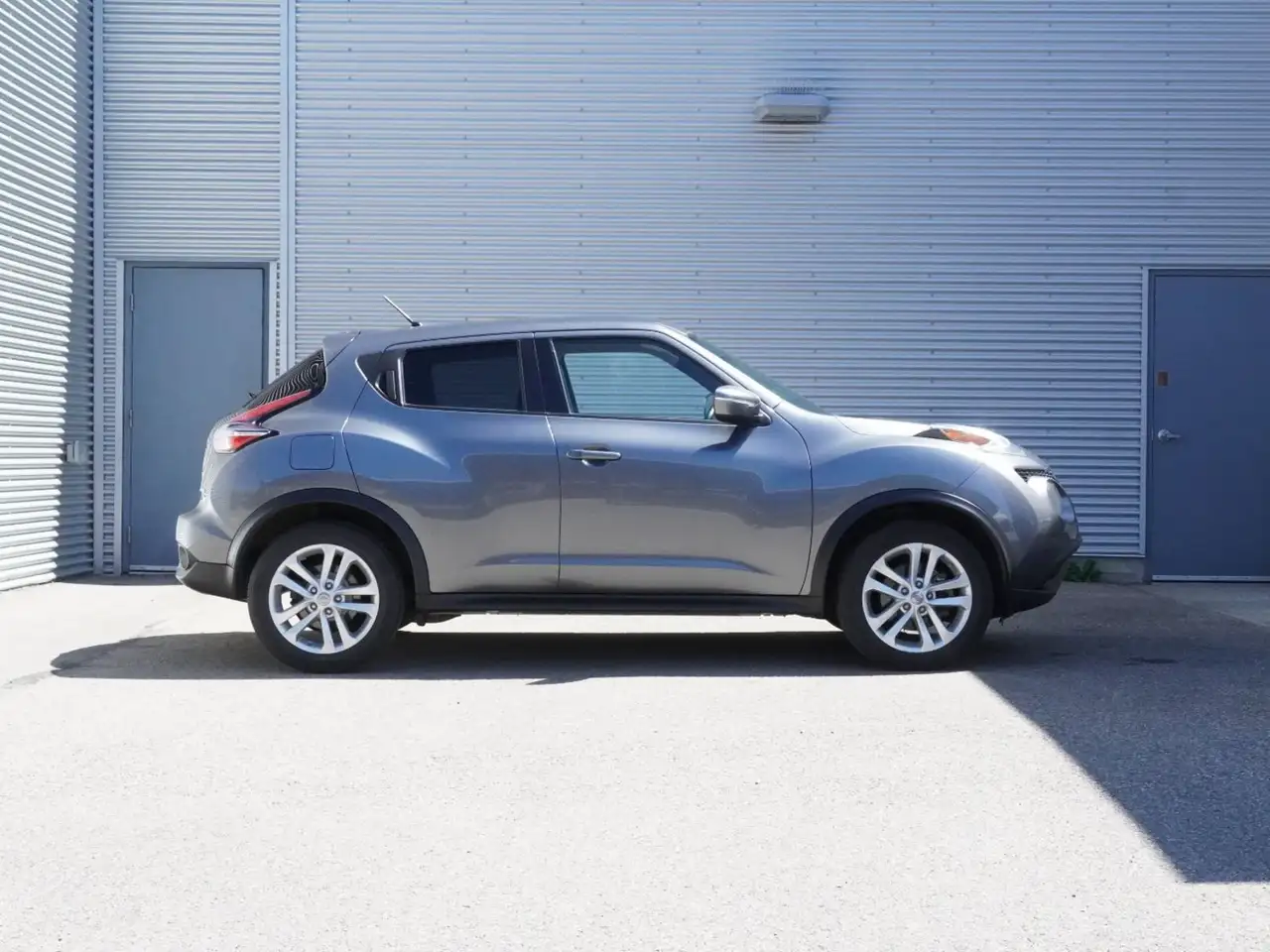 Nissan Juke снимка Nissan Juke