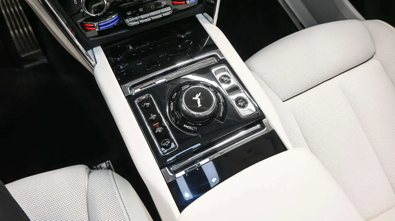Rolls-Royce Cullinan fotografie Rolls-Royce Cullinan