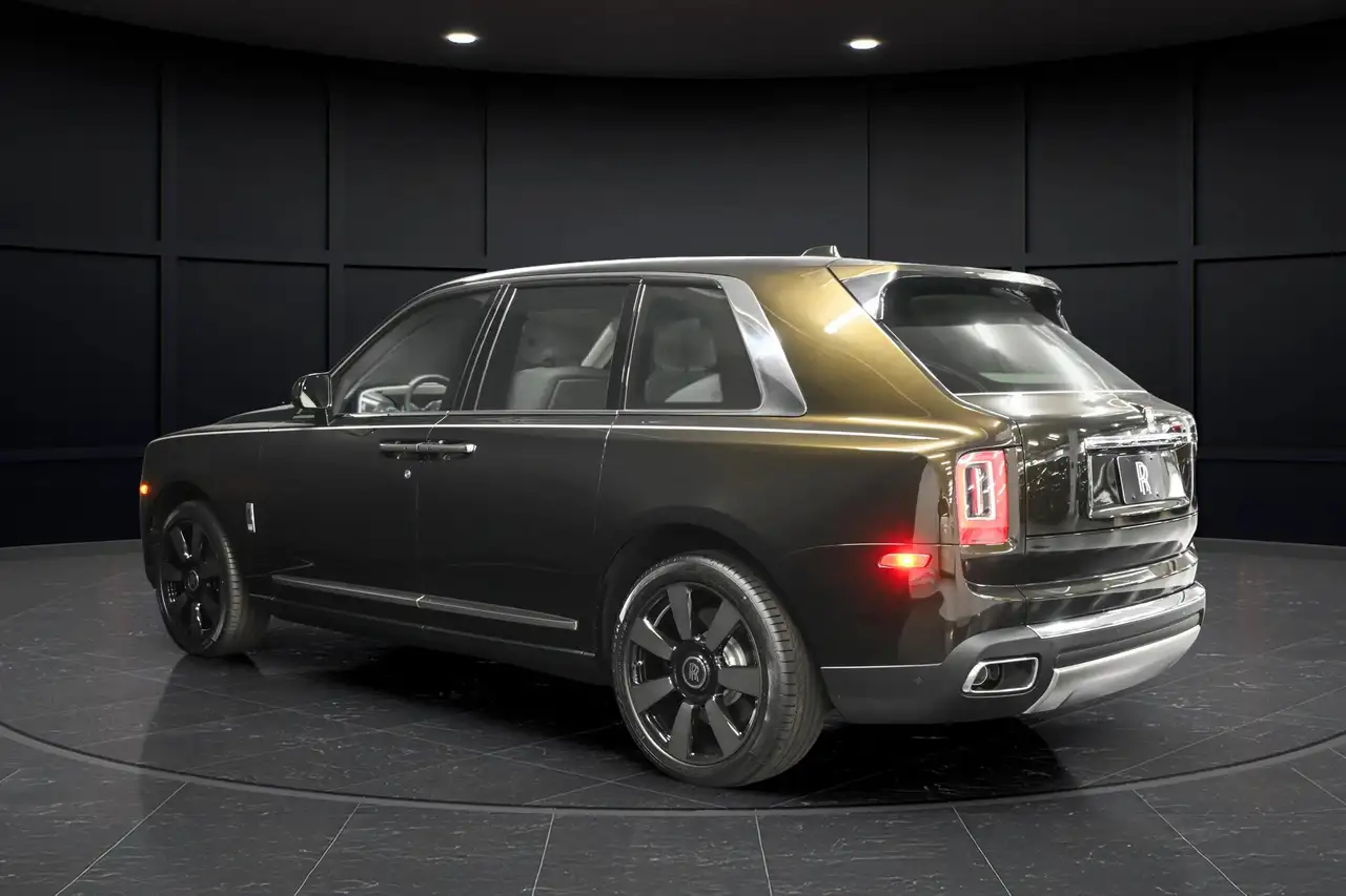 Rolls-Royce Cullinan fotografie Rolls-Royce Cullinan