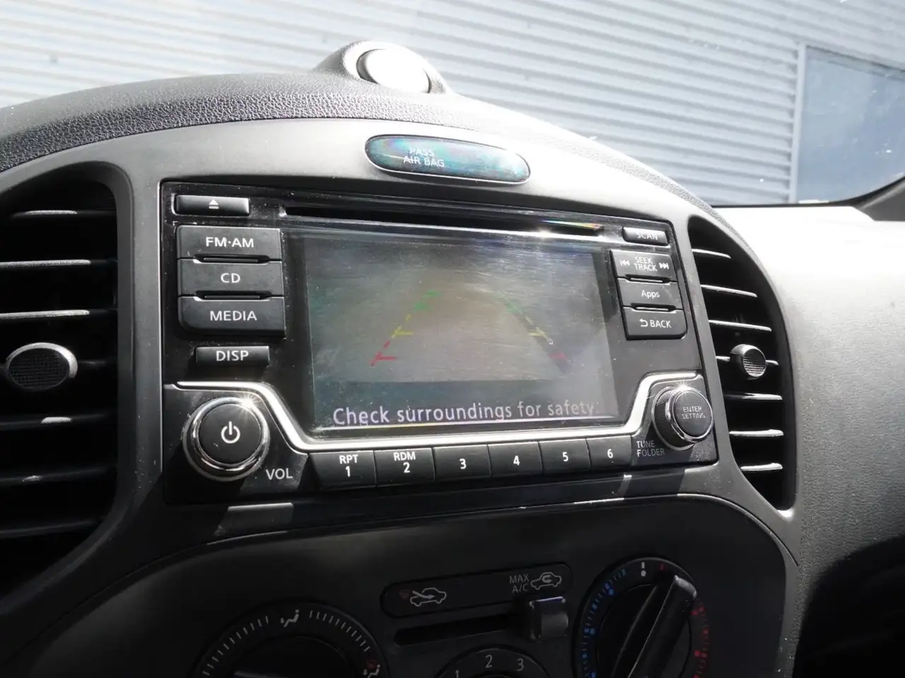 Nissan Juke снимка Nissan Juke
