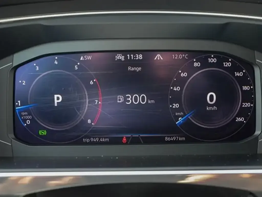 Volkswagen Tiguan снимка Volkswagen Tiguan
