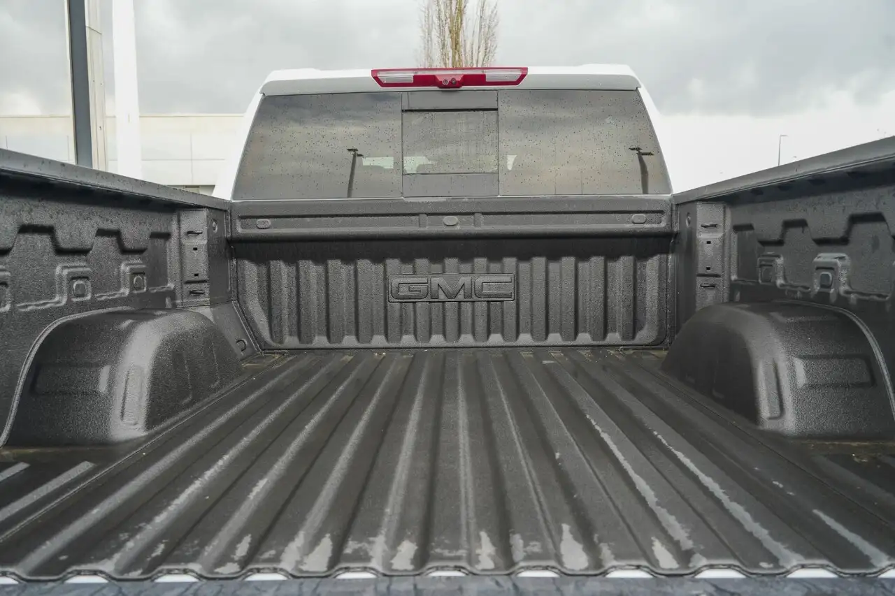GMC Sierra 1500 photo GMC Sierra 1500