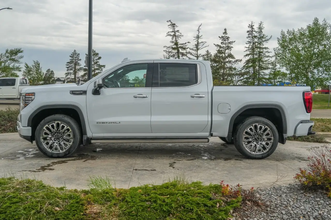 GMC Sierra 1500 photo GMC Sierra 1500