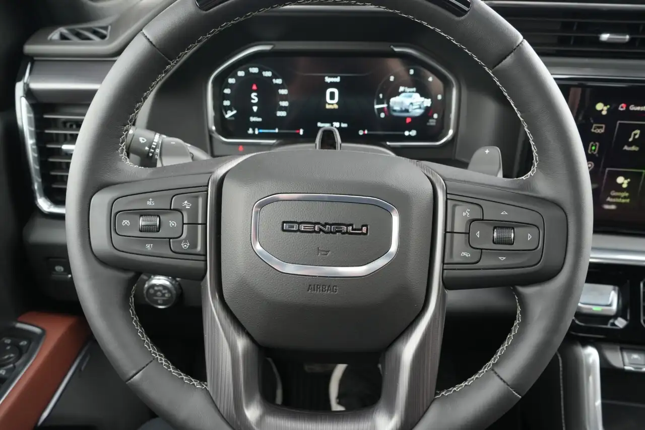 GMC Sierra 1500 photo GMC Sierra 1500