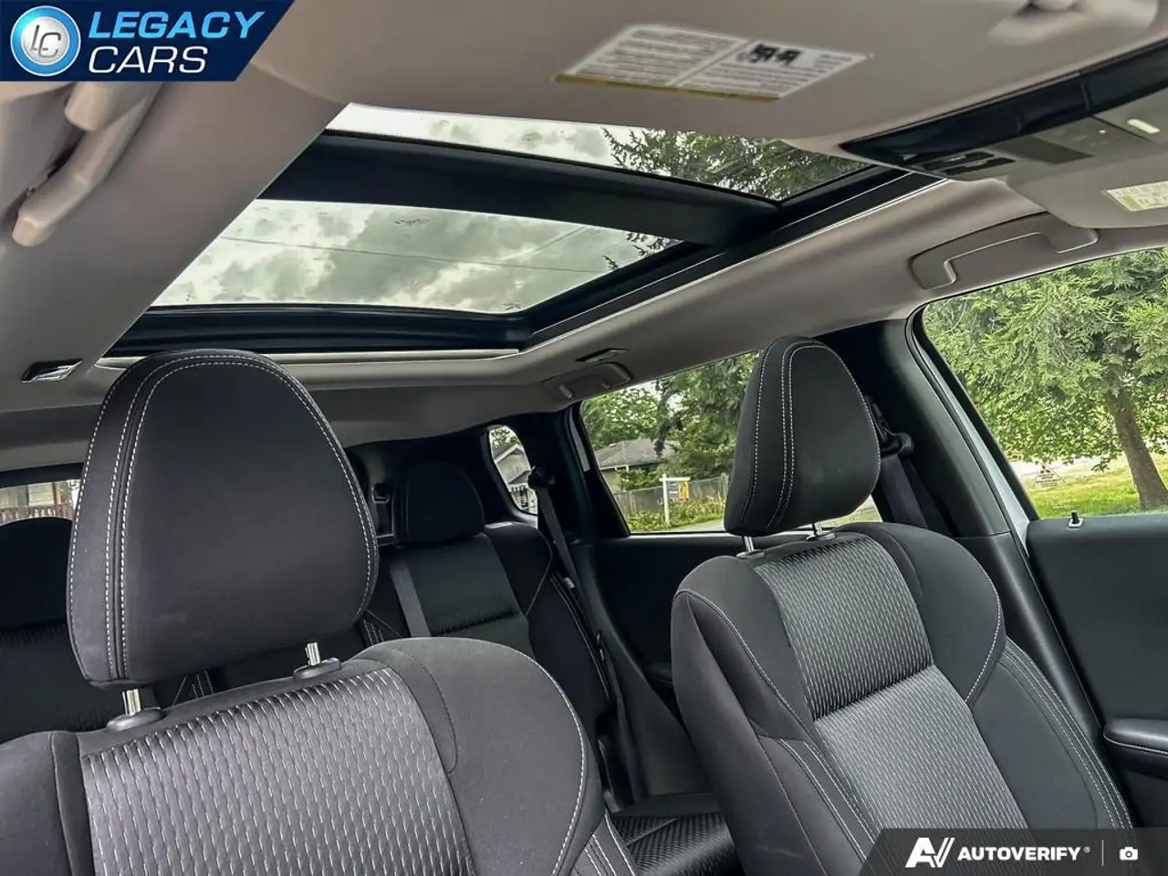 Mitsubishi Outlander photo Mitsubishi Outlander