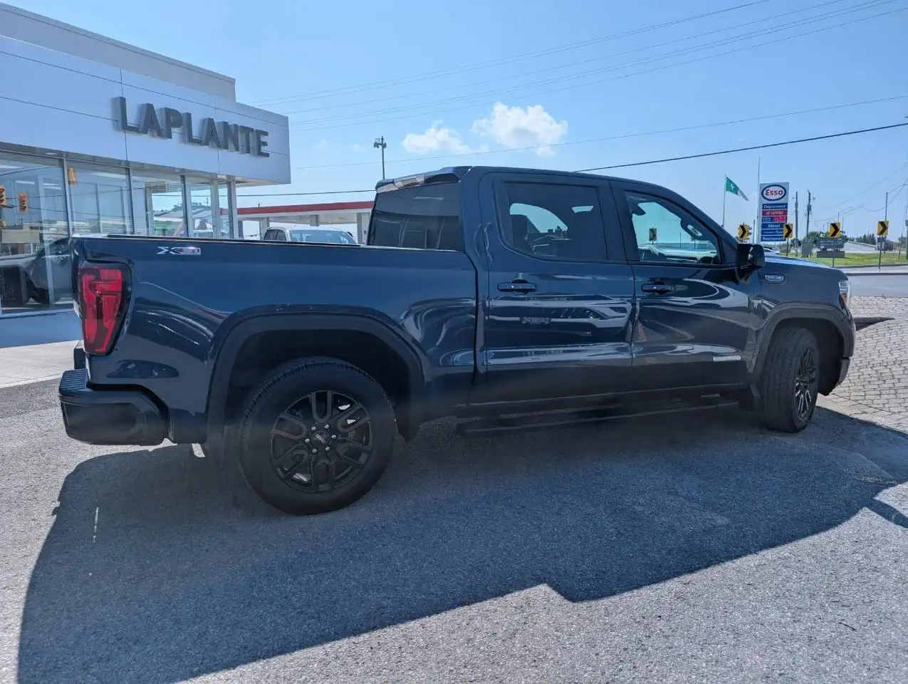 GMC Sierra 1500 photo GMC Sierra 1500
