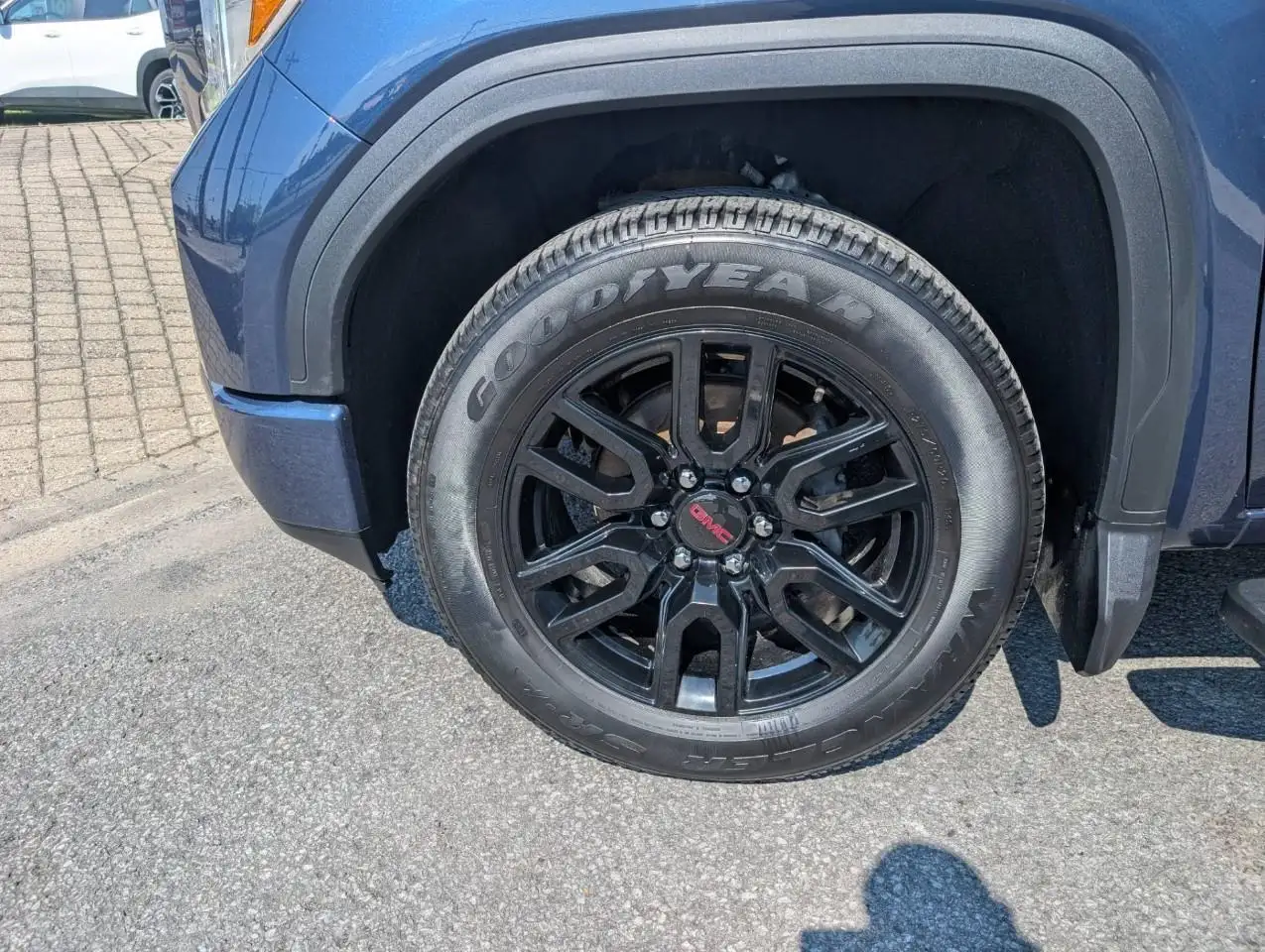 GMC Sierra 1500 photo GMC Sierra 1500
