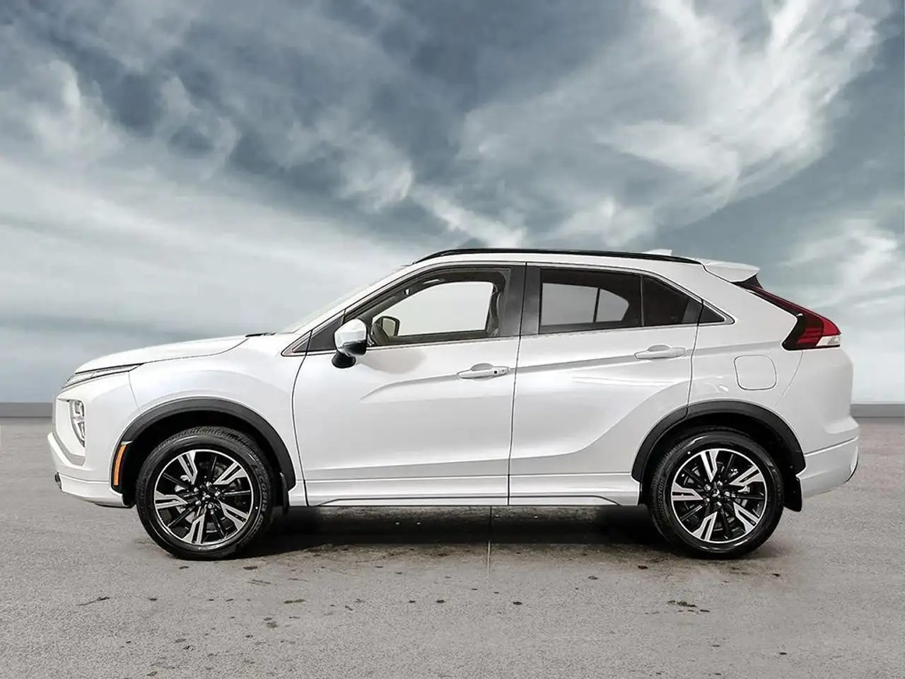 Mitsubishi Eclipse Cross снимка Mitsubishi Eclipse Cross